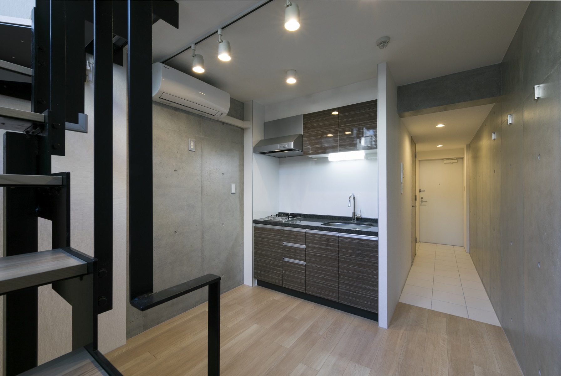 EXAM代々木八幡 104