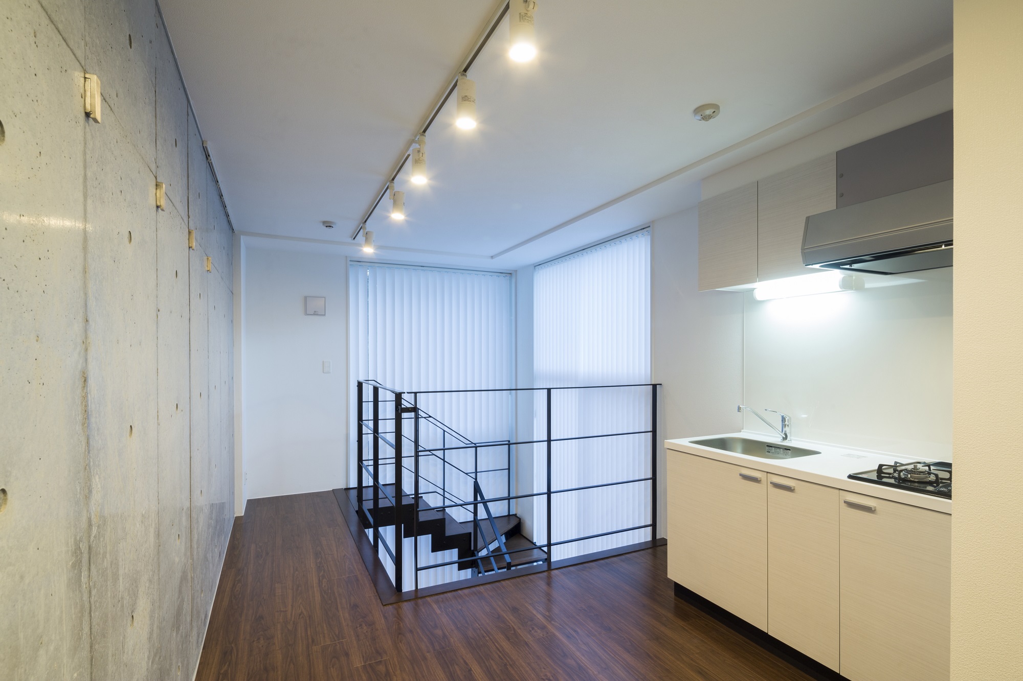 EXAM高円寺南 108